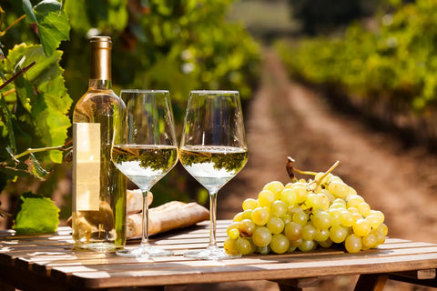 Descubre la Magia de los Vinos Blancos Envejecidos